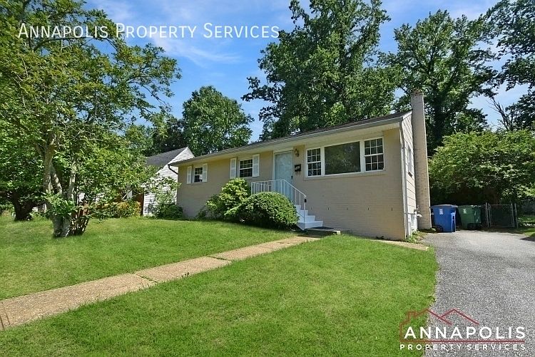 1st image of 747 Warren Dr