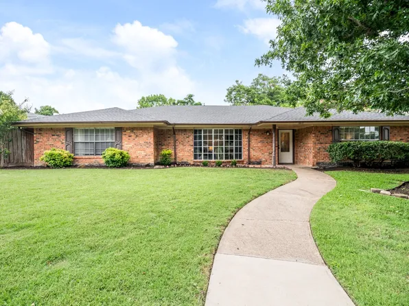 1813 Midcrest Dr, Plano, TX 75075