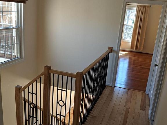 3rd image of 2210 Kings Garden Way