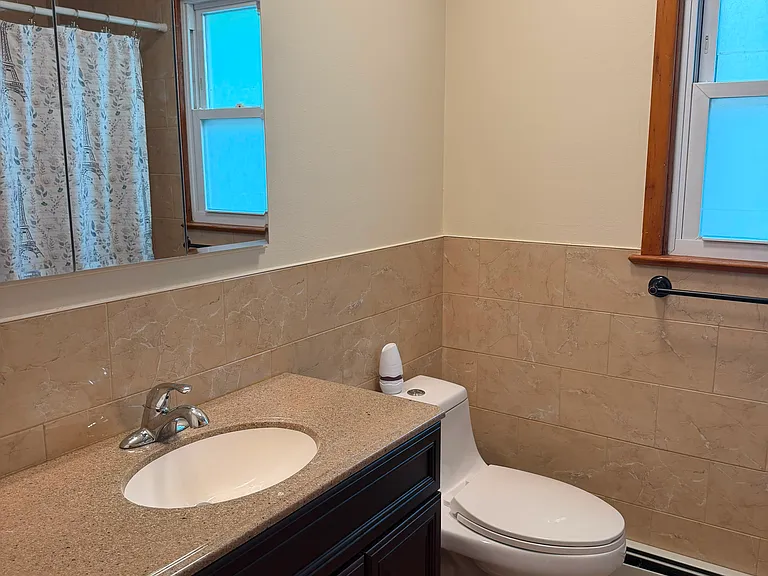 12 Main St #2 — Photo 12
