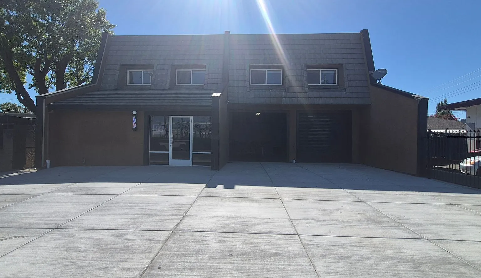 Commercial Property with a Condo Like Space on the 2nd Floor - Endless Possibilities — Photo 1