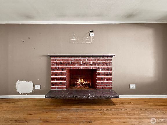 4th image of 29123 43rd Avenue S