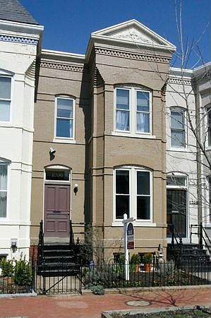 1206 G Street NE - Front Facade