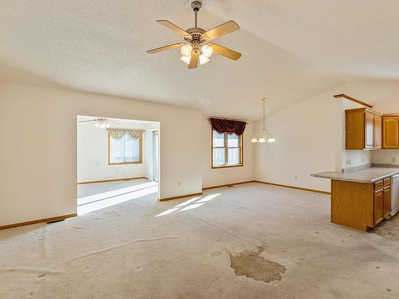 4th image of 1005 10th St #3