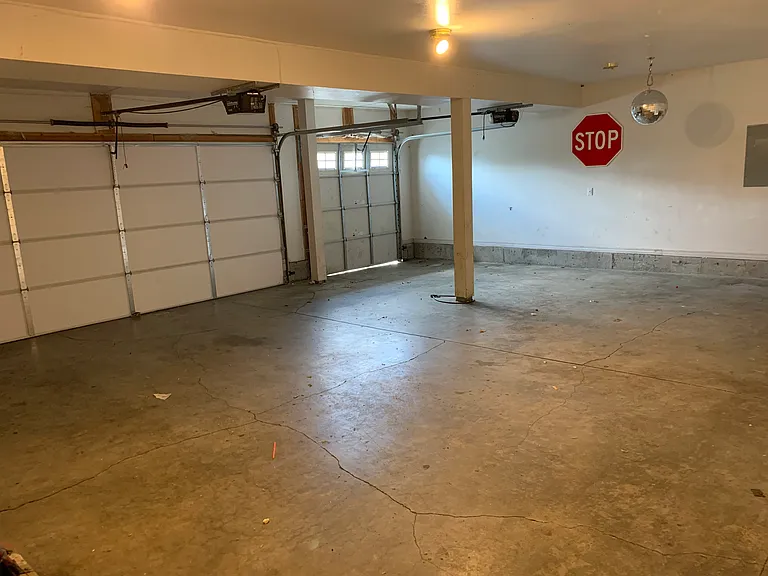 303 E Augusta Ave #2 — Photo 19
