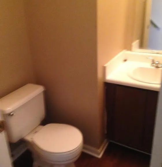 13621 Kenner Ave #C — Photo 5