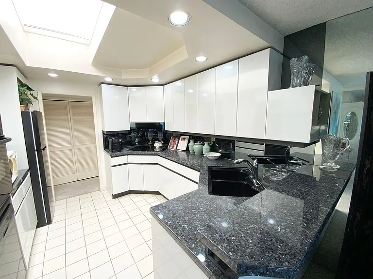 6 Antigua Court — Photo 10