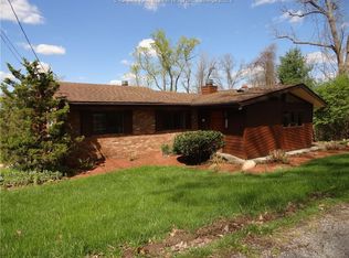 136 N Altamont Rd, Huntington, WV 25701