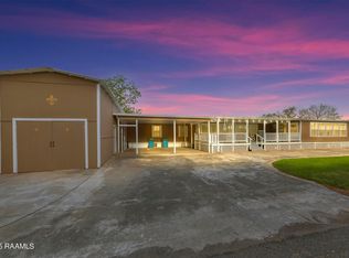 1107 Mitchell Boyer Rd, Breaux Bridge, LA 70517