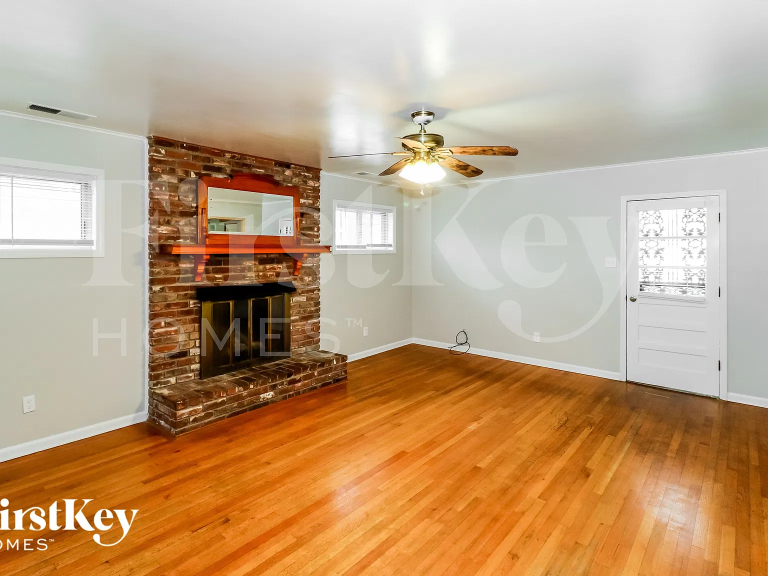 3 bed, 2.0 bath, 1440 sqft, $1,700 — Photo 3