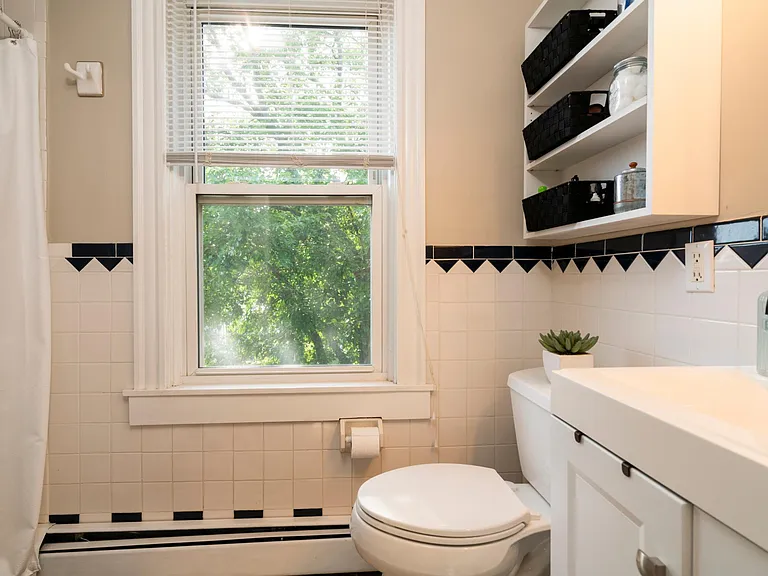 590 River Ave #2 — Photo 21