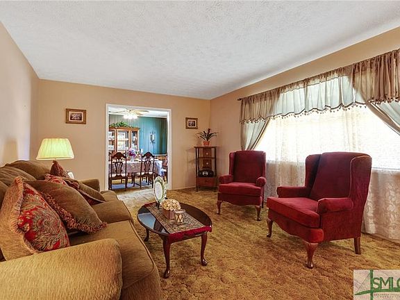 4th image of 3626 Oakland Ct