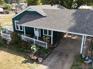 607 Sunset Strip, Eufaula, OK 74432