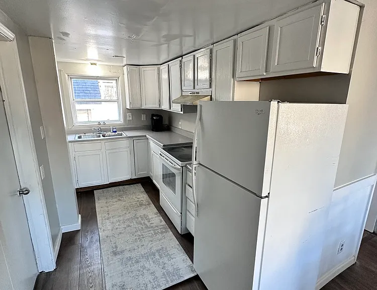 926 Willow St — Photo 18