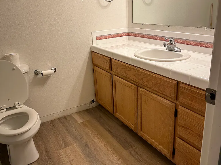 2337 Jeremy St — Photo 15