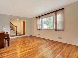 29 Lamarr Ave, Melville, NY 11747