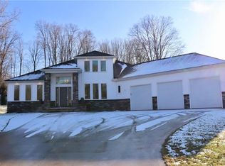 11660 Jamie Dr, Concord Township, OH 44077