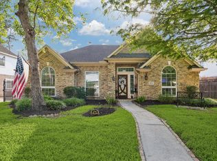 16131 Castlegrove Ct, Tomball, TX 77377