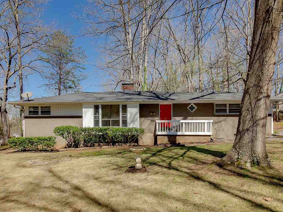1st image of 360 Amherst Dr