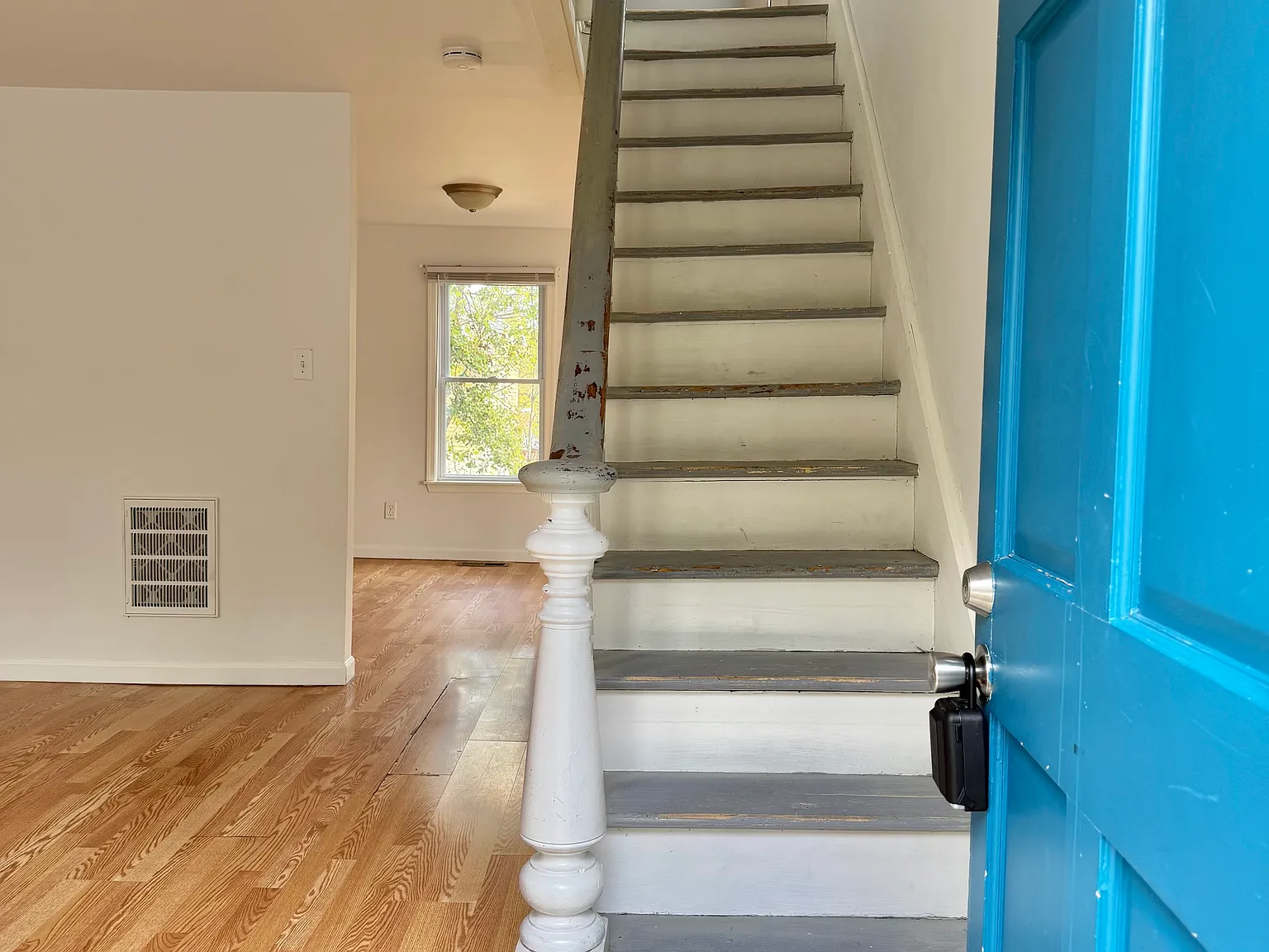 3 bed, 1132 sqft, $2,800 — Photo 4