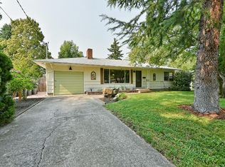 1424 Jasper St, Medford, OR 97501