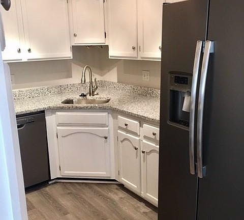 uipdated appliances included