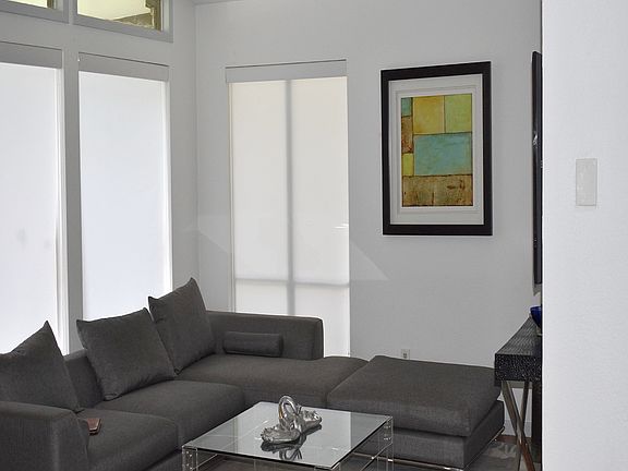 3rd image of 4709 Driskell Blvd
