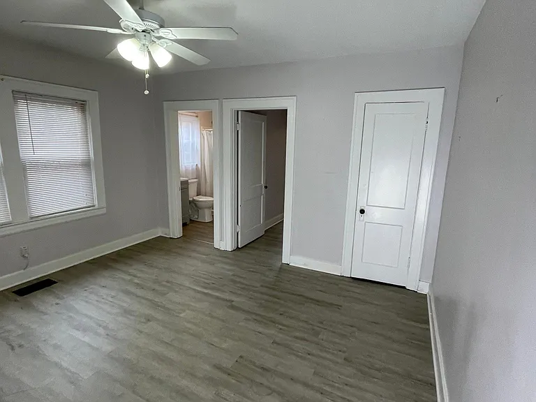 107 Crestwood Ave #1 — Photo 9