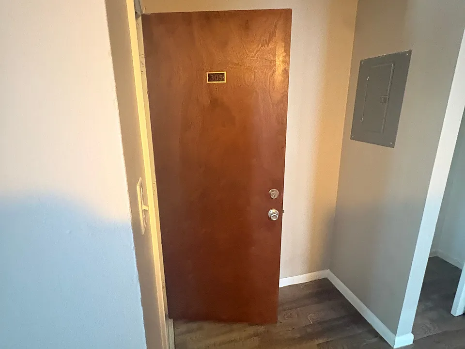 3460 N Pennsylvania St #305