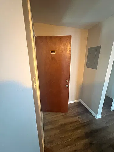 Floor plan 305