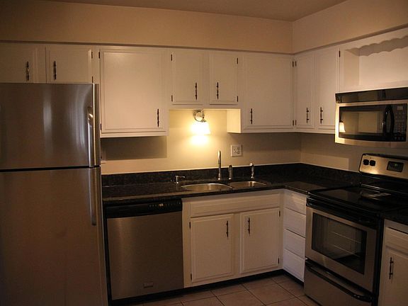 5th image of 4428 Beau Monde Dr