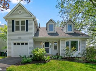 1 Tripoley Ct, Gaithersburg, MD 20878