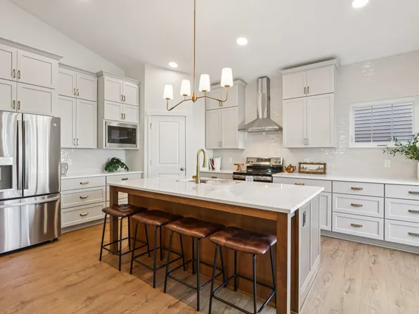 4824 Lacy Rd, Fitchburg, WI 53711