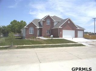 334 Delmar Rdg, Council Bluffs, IA 51503