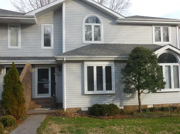 904 Stonebrook Dr, Paducah, KY 42003
