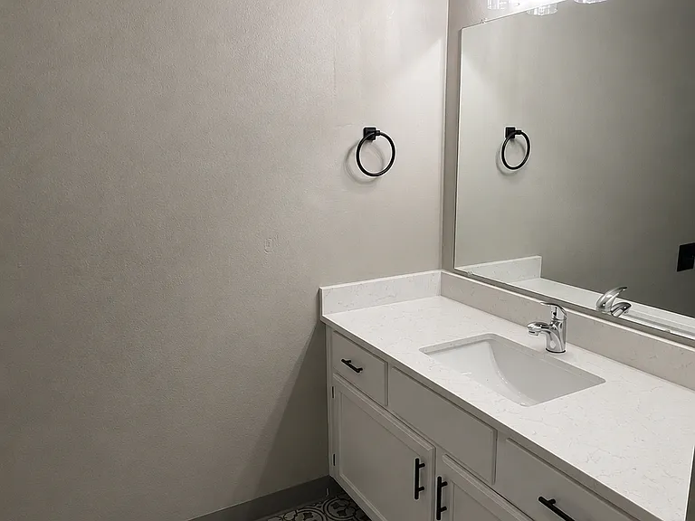 161 Delta Ct NE — Photo 21