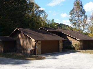 101 Graceland Dr, Oak Ridge, TN 37830