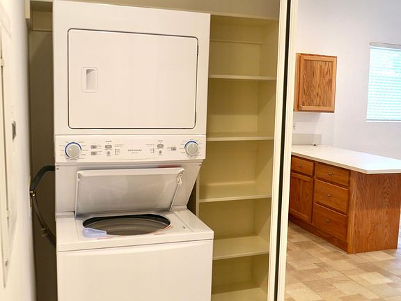 5th image of 9759 Lemona Ave #B
