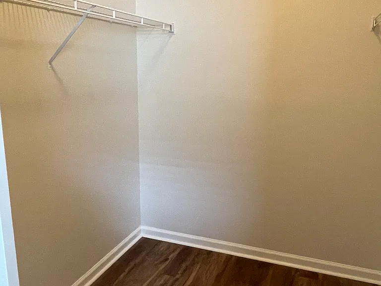 502 Larkspur Ct — Photo 11