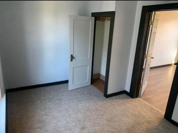1409 Marquette St #2, Davenport, IA 52804