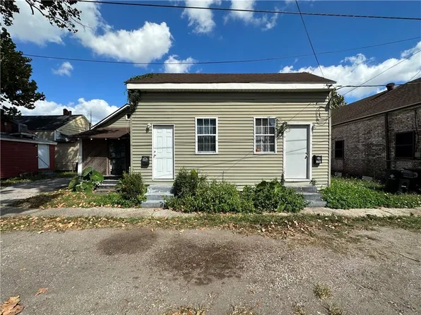 8825-27 Plum St, New Orleans, LA 70118