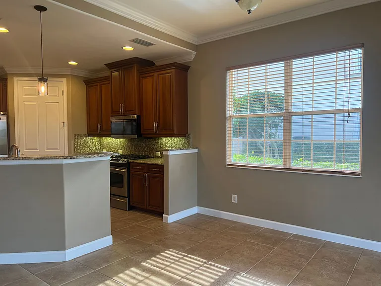109 Bella Vista Ter #3A — Photo 9