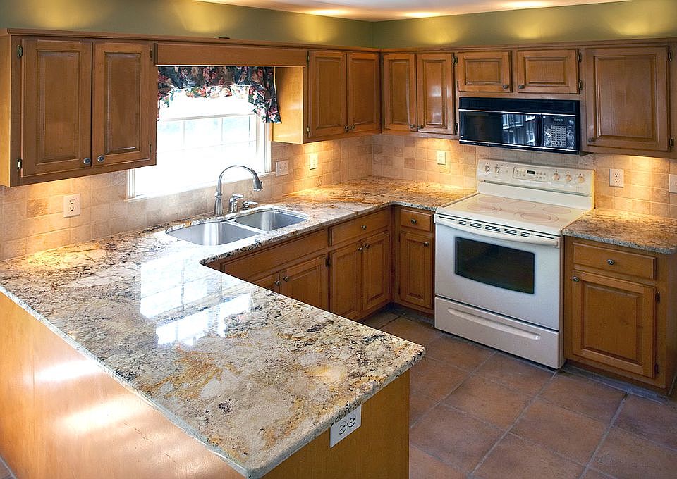 2nd image of 6411 Stanbrough Ln