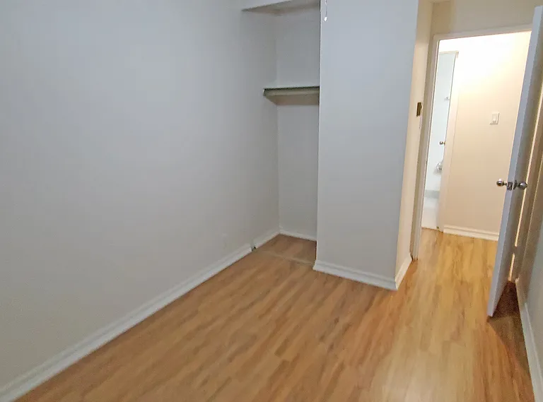 250 Ste Anne Rd — Photo 7