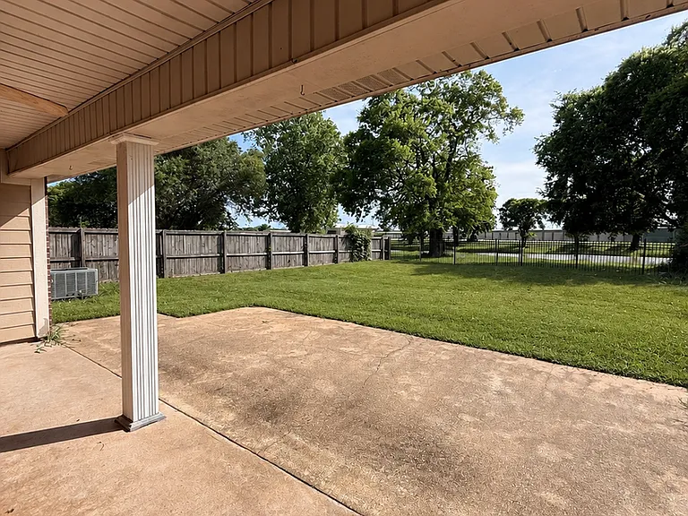 3283 Grand Lake Dr — Photo 18