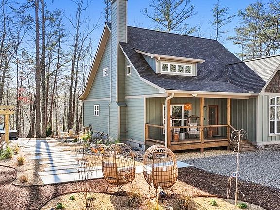 2nd image of 324 Overlook Way