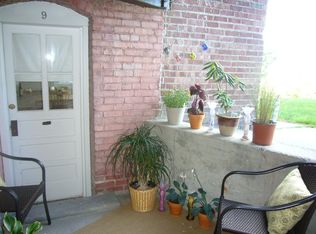 81 Prospect St APT 7, Northampton, MA 01060