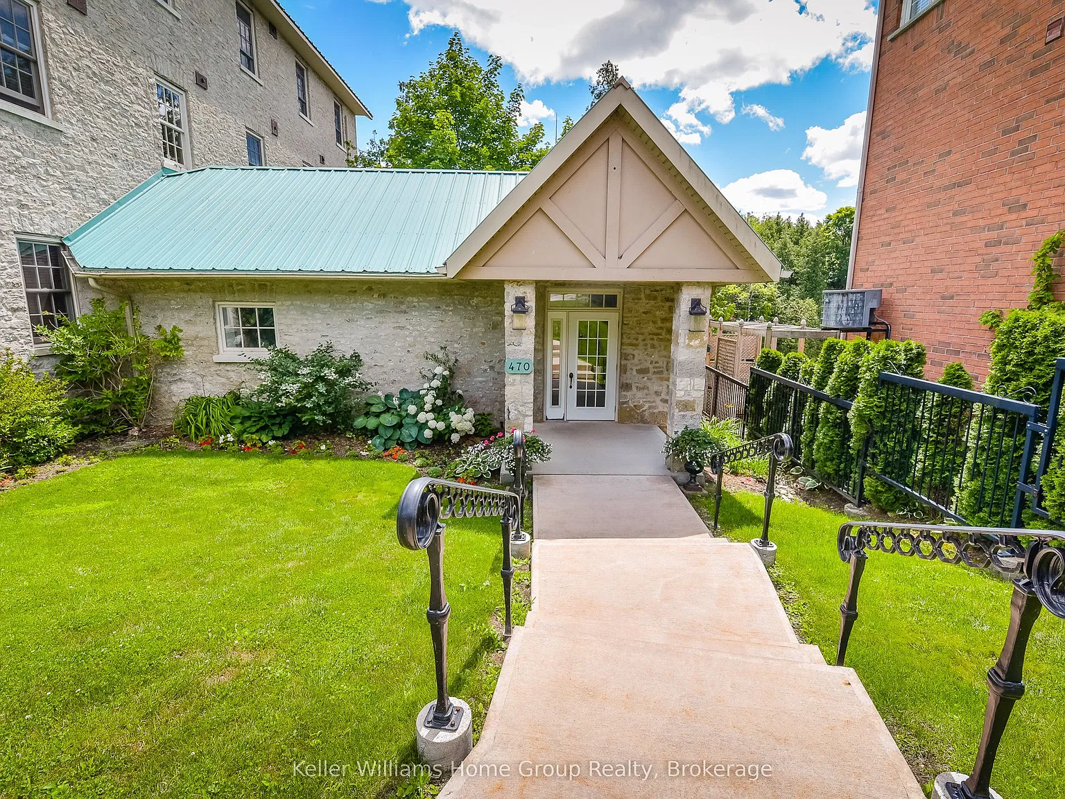2 bed, $2,250 — Photo 3