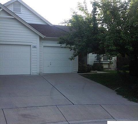 3rd image of 959 Teresa Pl