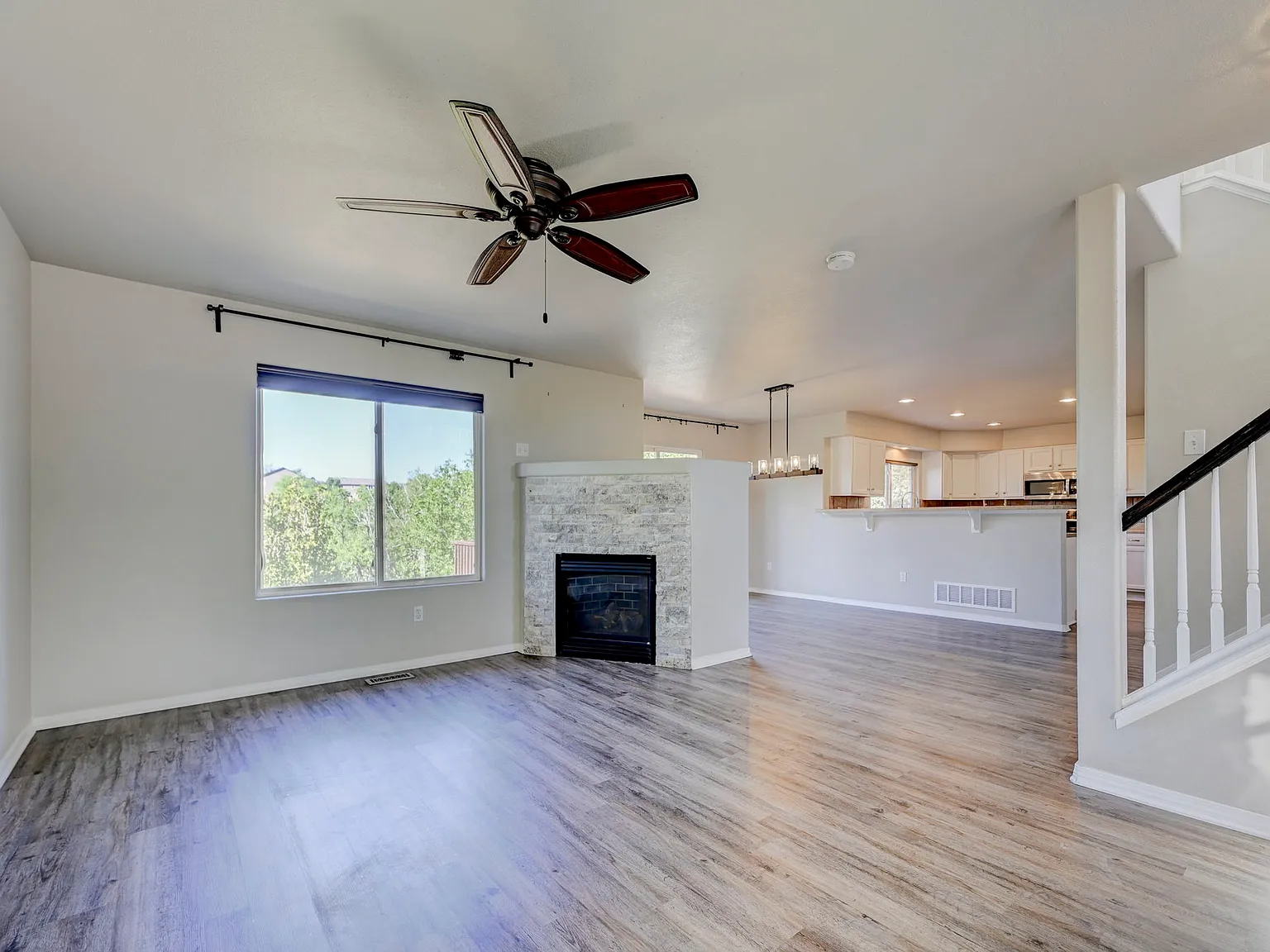 835 Ridgebury Pl — Photo 3
